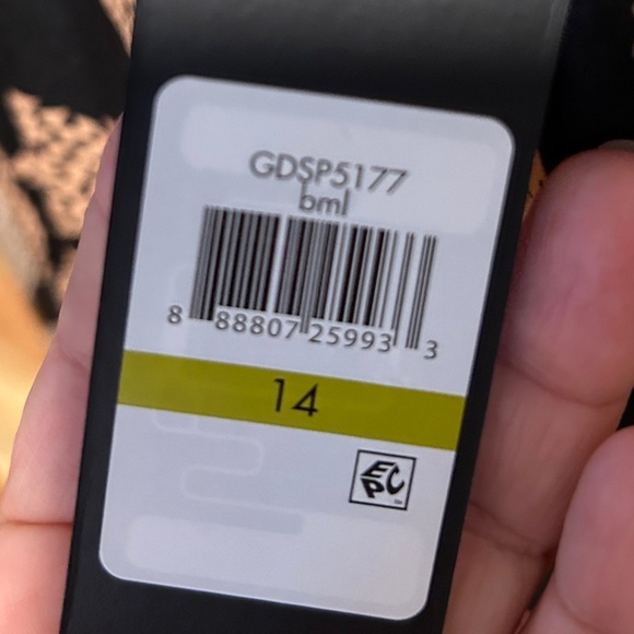 NWT / GUESS / Leaf Print Sheath Dress - Picture 6 of 9